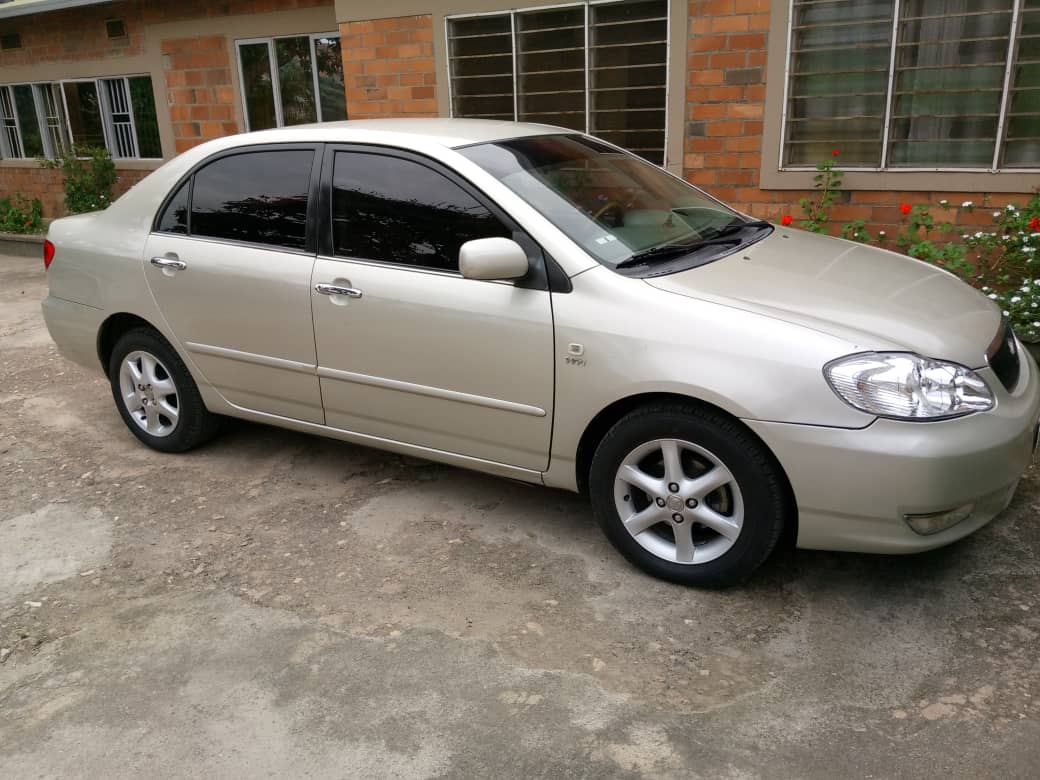 SEDAN/Toyota Premio