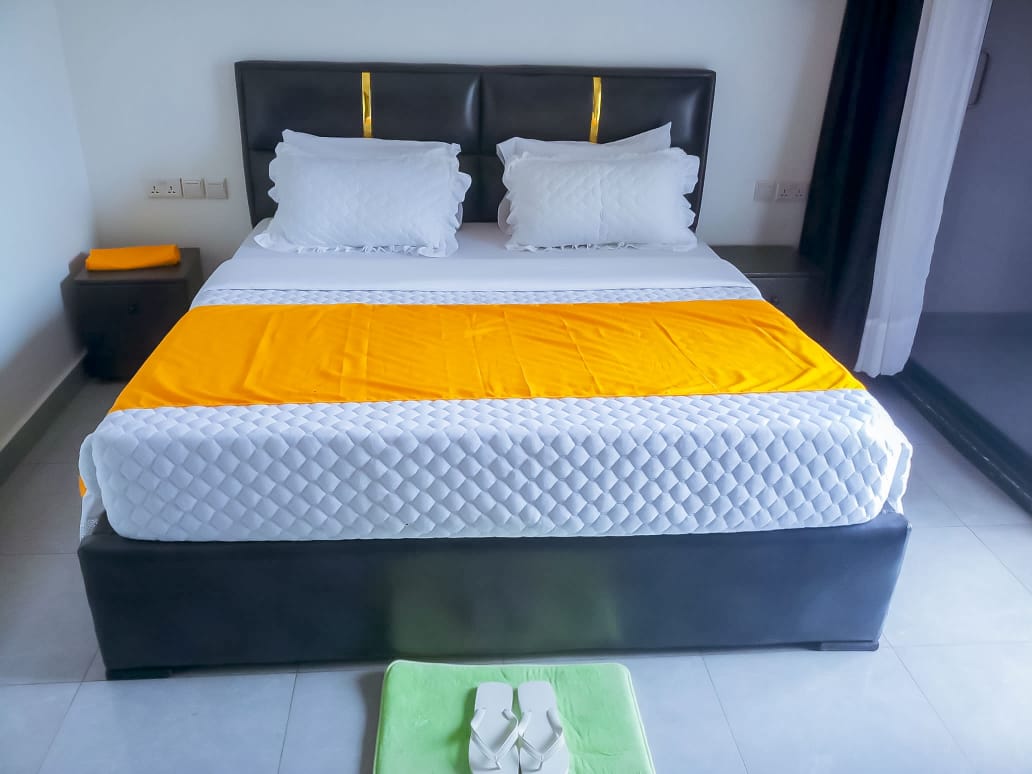 2 Bedroom Apartment – Two Bed Room Apart